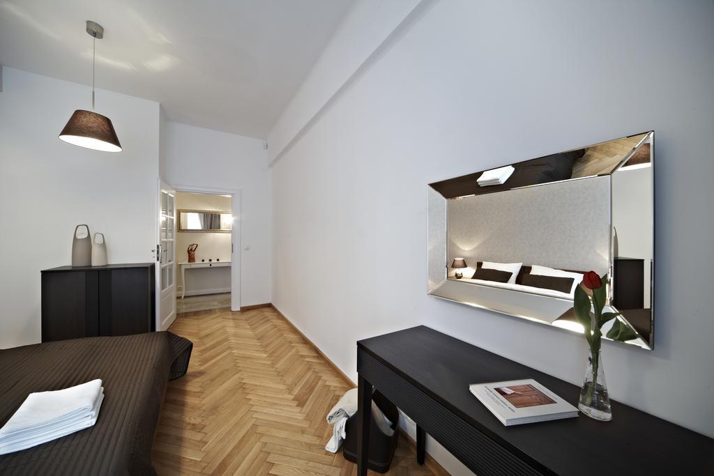 Moko Apartments Krakau Buitenkant foto